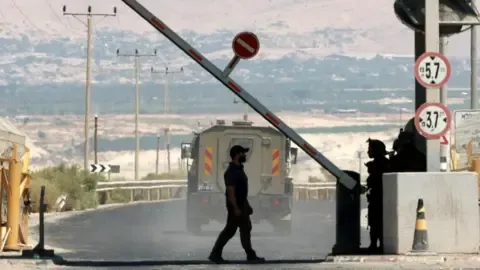 Two Individuals Gunned Down in Incident Adjacent to Jordan-West Bank Border Crossing, IDF States