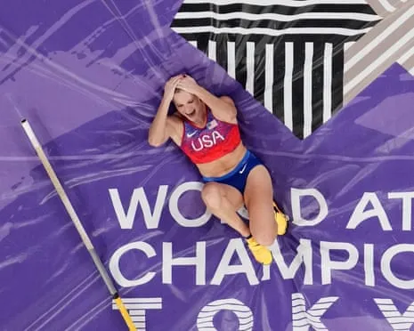 Katie Moon wins third world championship vaulting title in thrilling Japanese competition