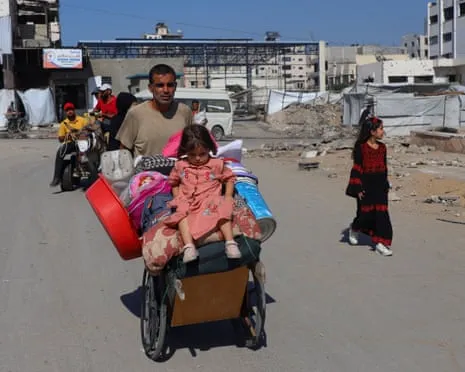 Escaping from Destruction to Death: Gaza Inhabitants Face Heart-Wrenching Decision