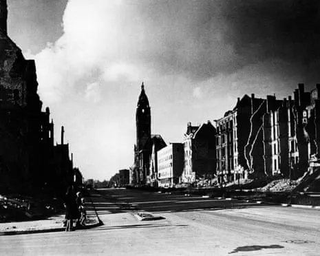 The Traitors Circle: A Riveting Tale of Resistance in Germany